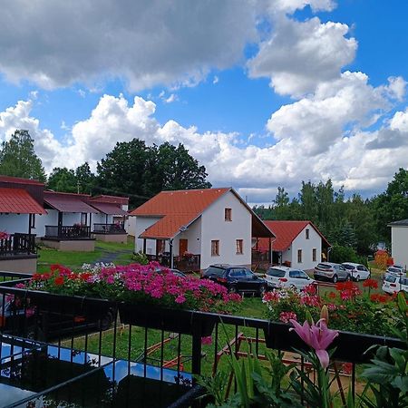 Chaty A Apartmany Hracholusky Kemp Kosatka Pnovany Luaran gambar