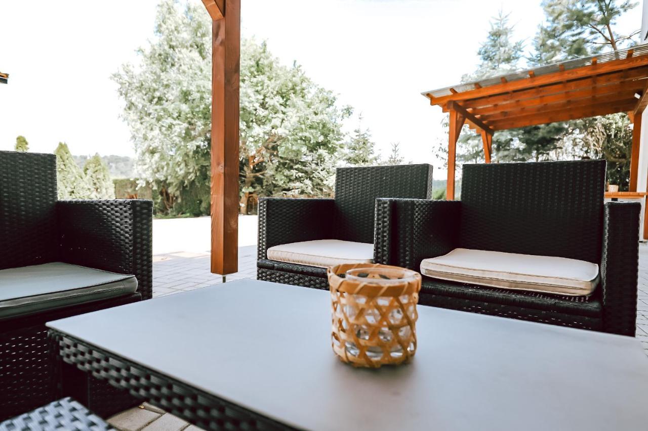Chaty A Apartmany Hracholusky Kemp Kosatka Pnovany Luaran gambar