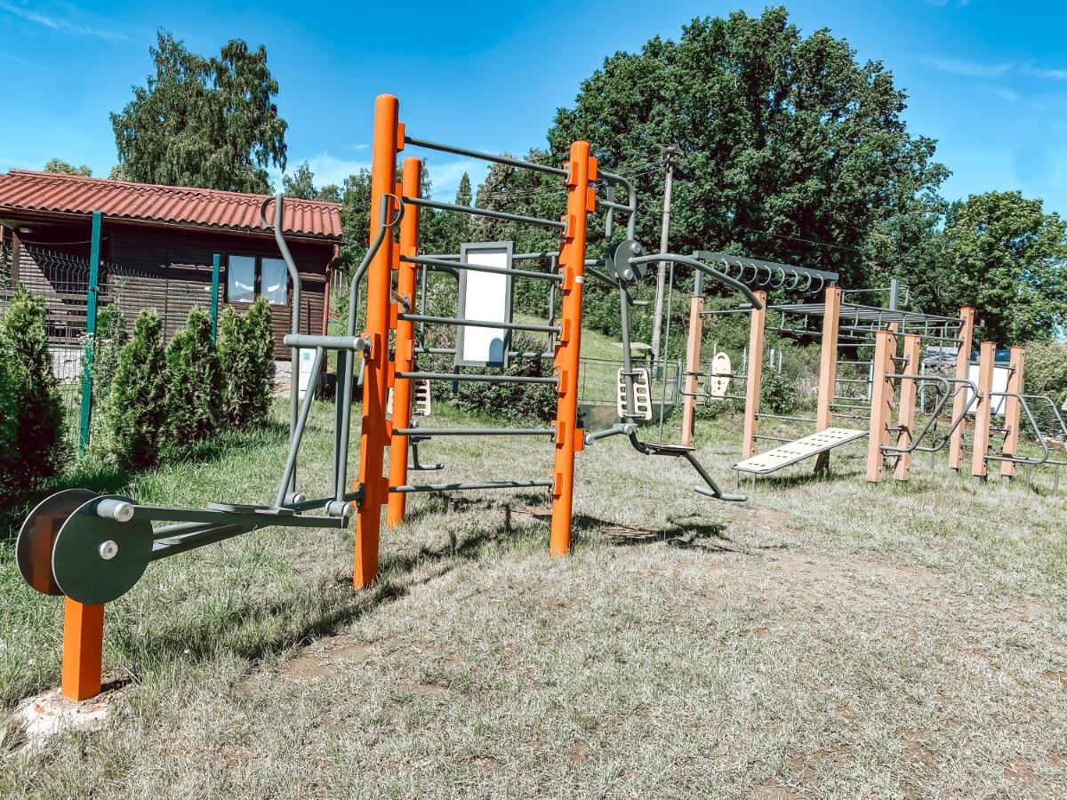 Chaty A Apartmany Hracholusky Kemp Kosatka Pnovany Luaran gambar