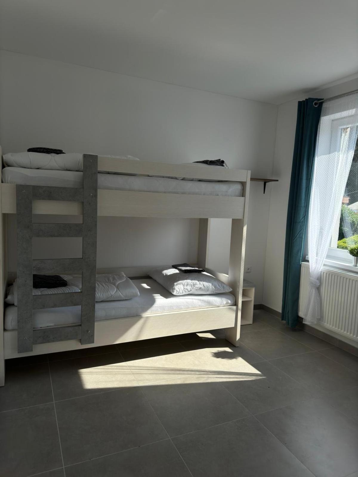 Chaty A Apartmany Hracholusky Kemp Kosatka Pnovany Luaran gambar